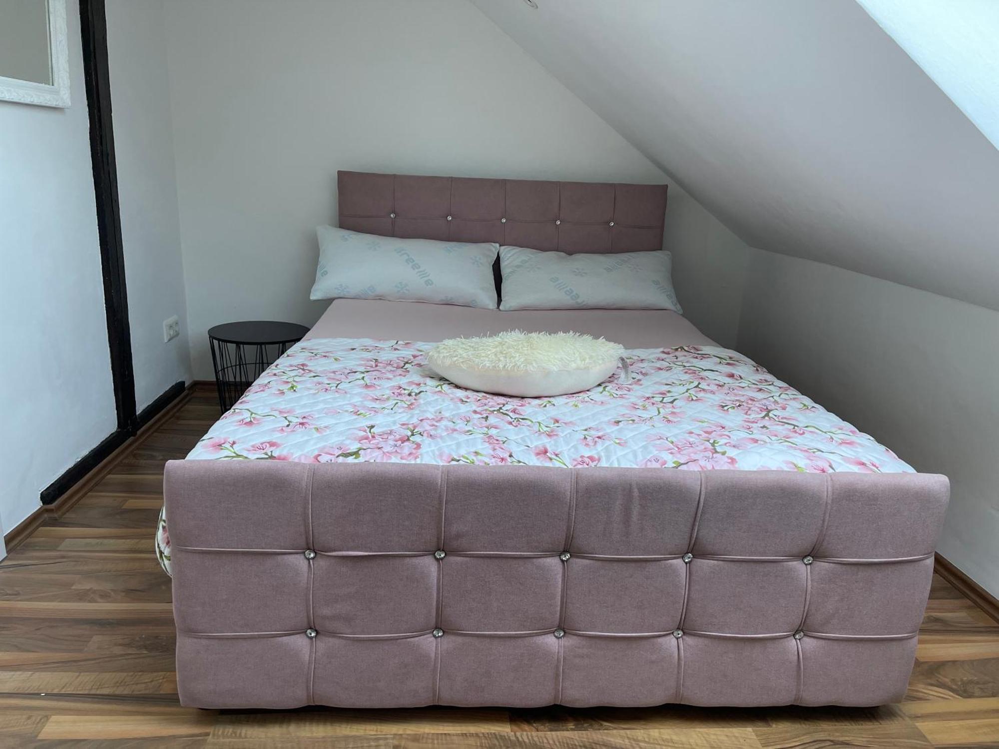 Bequemes Einzelzimmer Im Herzen Von Kassel Zewnętrze zdjęcie