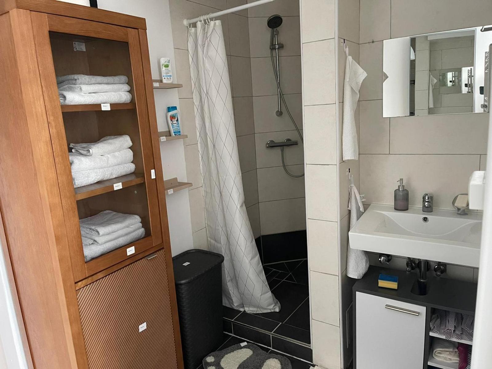 Bequemes Einzelzimmer Im Herzen Von Kassel Zewnętrze zdjęcie